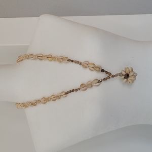 🔥5 for $25/4 for $20/3 for $15 Vintage Seashell necklace